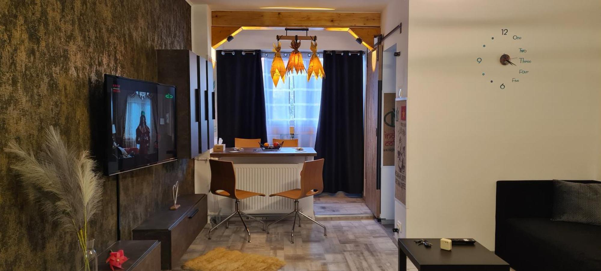 Tiki'S Bar Studio Бухарест Экстерьер фото